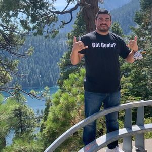 Meet your Posher, Roberto